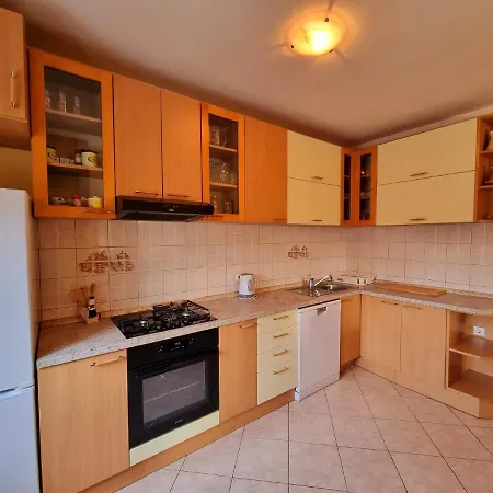 아파트 Apartman Lucija *